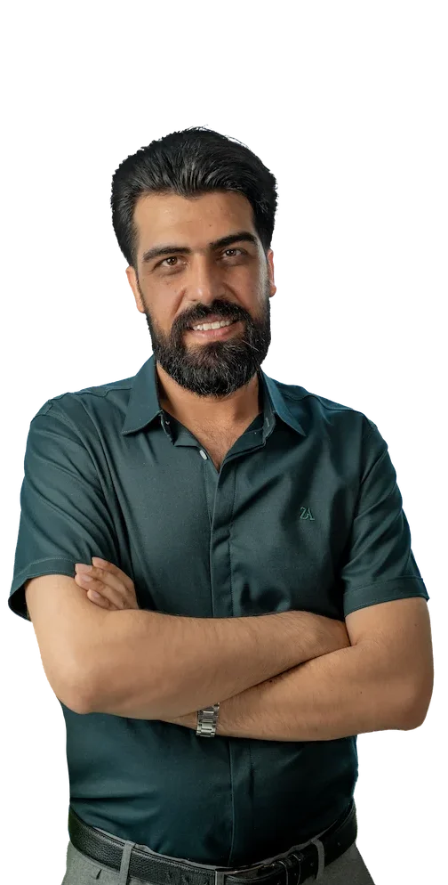 علی آخرتی